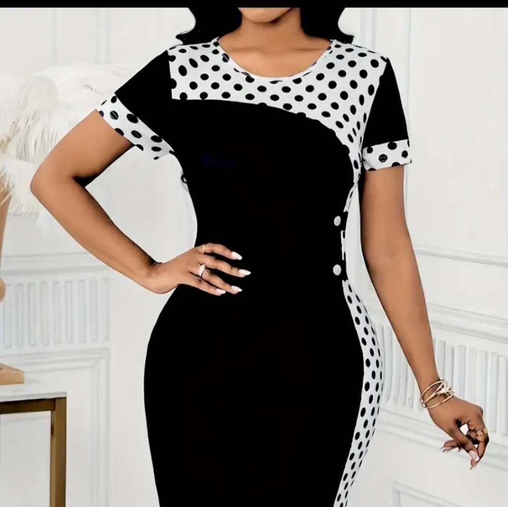 Chic Black and White Polka Dot Midi Dress